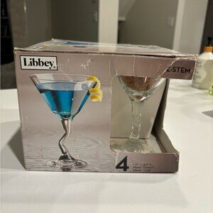 Brand New Libbey Four 9 oz Martini Glasses For Sale